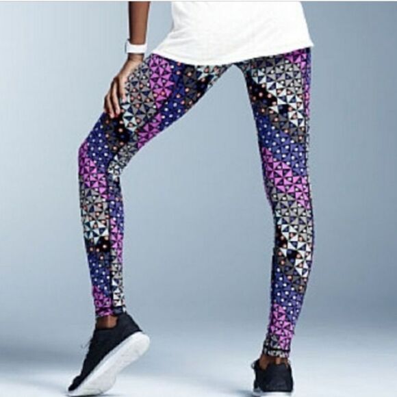 Victoria's Secret VSX Sport Knockout Tight Purple Geometric NWOT - Picture 10 of 10